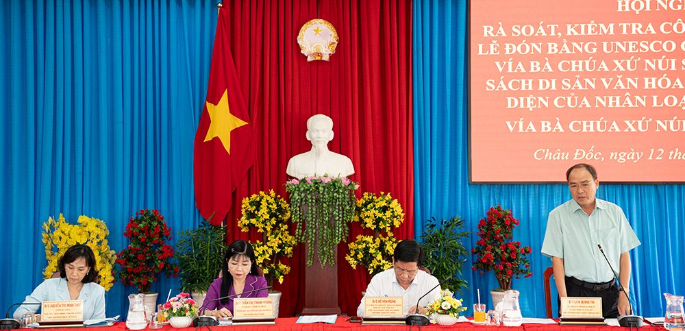 An Giang rà soát, kiểm tra công tác tổ chức Lễ đón bằng UNESCO ghi danh “Lễ hội Vía Bà Chúa Xứ Núi Sam” vào danh mục Di sản văn hóa phi vật thể đại diện nhân loại  - Ảnh 6.