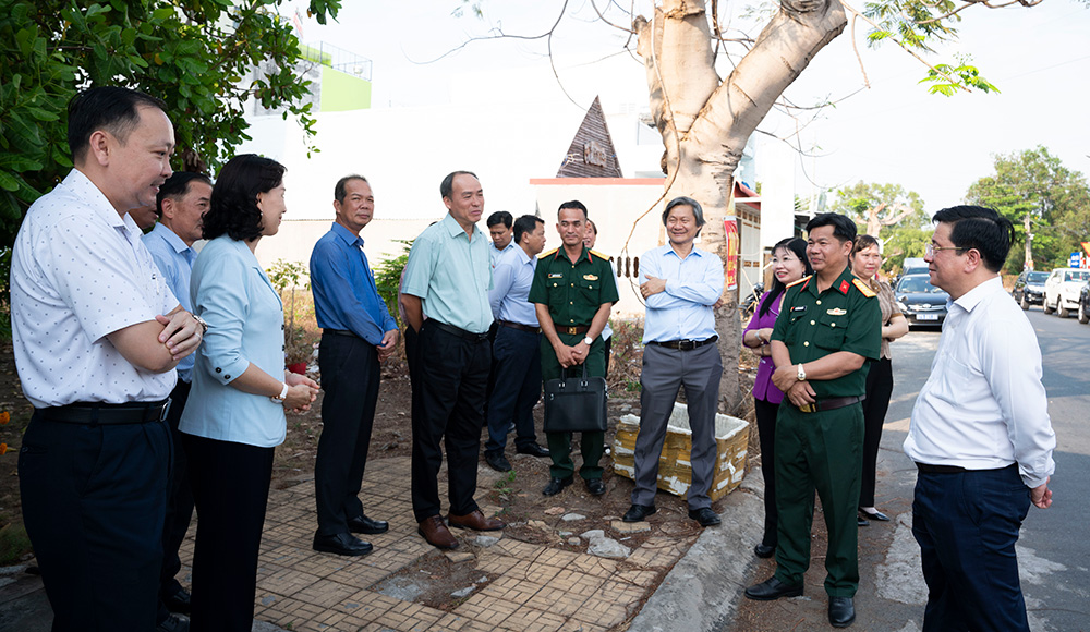 An Giang rà soát, kiểm tra công tác tổ chức Lễ đón bằng UNESCO ghi danh “Lễ hội Vía Bà Chúa Xứ Núi Sam” vào danh mục Di sản văn hóa phi vật thể đại diện nhân loại  - Ảnh 9.