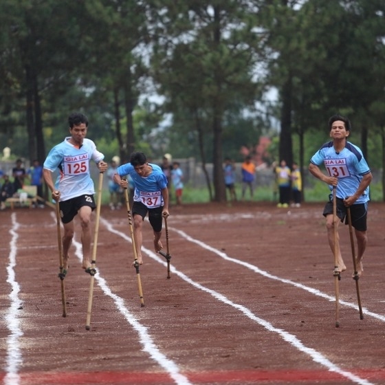 79 năm ngày Thể thao Việt Nam: Thể dục thể thao góp phần nâng cao sức khỏe toàn dân - Ảnh 1.