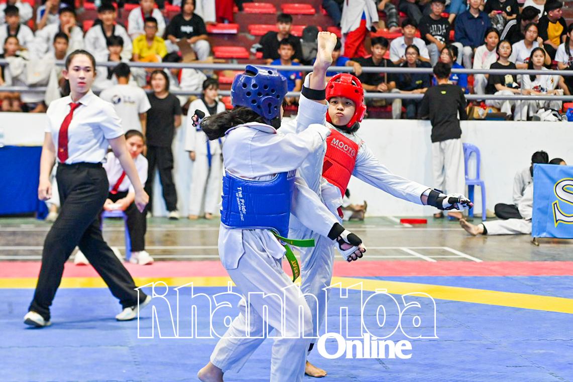 Khánh Hòa: Giải taekwondo câu lạc bộ các nhóm tuổi tỉnh - Cả lượng và chất đều được nâng lên - Ảnh 1.