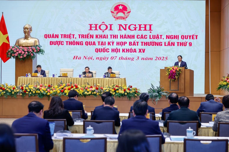 Thủ tướng: Báo chí phải tích cực hơn nữa trong công tác truyền thông chính sách - Ảnh 1. Thủ tướng: Báo chí phải tích cực hơn nữa trong công tác truyền thông chính sách - Ảnh 1.