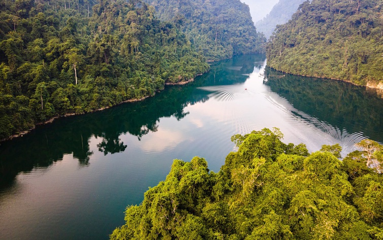 Đưa Khu bảo tồn thiên nhiên Na Hang- Lâm Bình trở thành khu du lịch trọng điểm của tỉnh Tuyên Quang