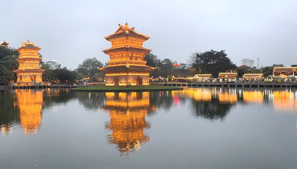 Tỏa sáng thương hiệu Tuyệt sắc miền Cố đô - Ảnh 1. Tỏa sáng thương hiệu Tuyệt sắc miền Cố đô - Ảnh 1.