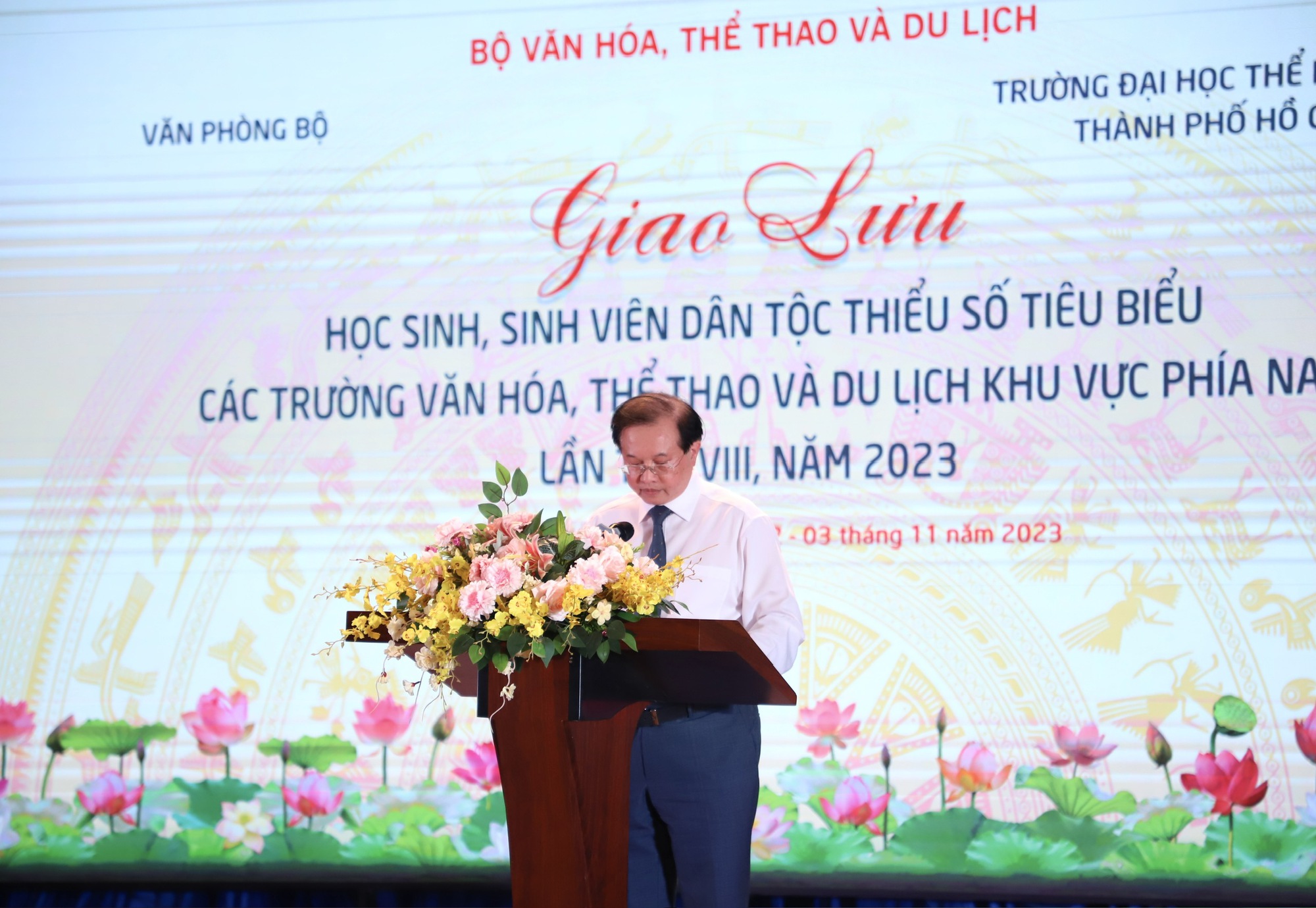 Ấn tượng đêm giao lưu HSSV dân tộc thiểu số tiêu biểu các trường VHTTDL khu vực phía Nam - Ảnh 3. Ấn tượng đêm giao lưu HSSV dân tộc thiểu số tiêu biểu các trường VHTTDL khu vực phía Nam - Ảnh 3.