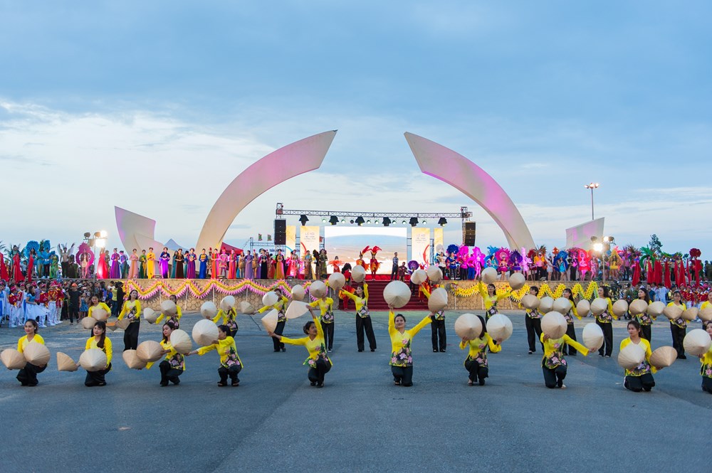 Tuần Du lịch Quảng Bình 2025: Nhiều hoạt động đặc sắc, hấp dẫn - Ảnh 1. Tuần Du lịch Quảng Bình 2025: Nhiều hoạt động đặc sắc, hấp dẫn - Ảnh 1.