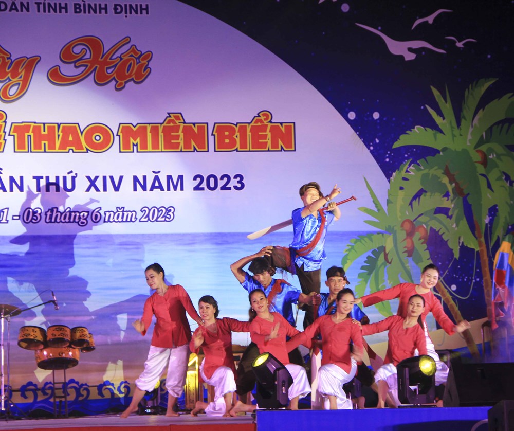 Bình Định tổ chức Ngày hội Văn hóa - Thể thao miền biển 2025 - Ảnh 1. Bình Định tổ chức Ngày hội Văn hóa - Thể thao miền biển 2025 - Ảnh 1.