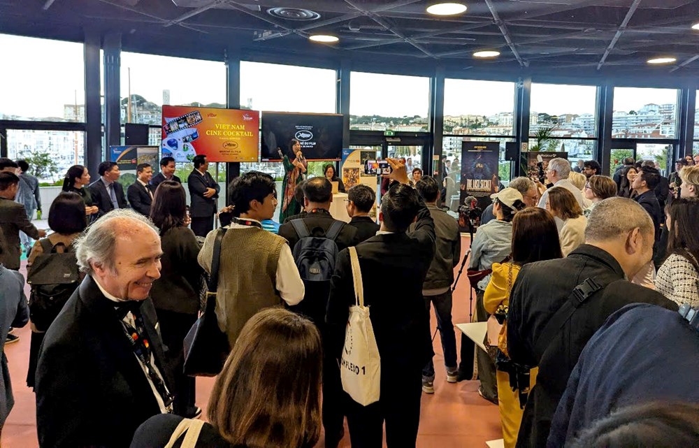 Quảng bá điện ảnh, du lịch Việt Nam tại Liên hoan phim Cannes 2025 - Ảnh 1. Quảng bá điện ảnh, du lịch Việt Nam tại Liên hoan phim Cannes 2025 - Ảnh 1.