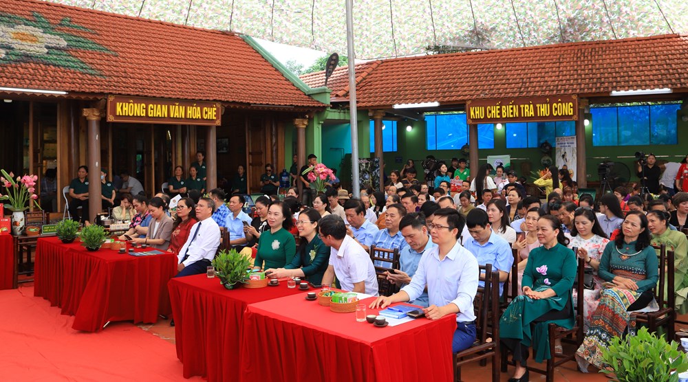 Thái Nguyên - Trăm năm đệ nhất danh trà: Hành trình gìn giữ bản sắc và vươn tầm thế giới - Ảnh 2. Thái Nguyên - Trăm năm đệ nhất danh trà: Hành trình gìn giữ bản sắc và vươn tầm thế giới - Ảnh 2.