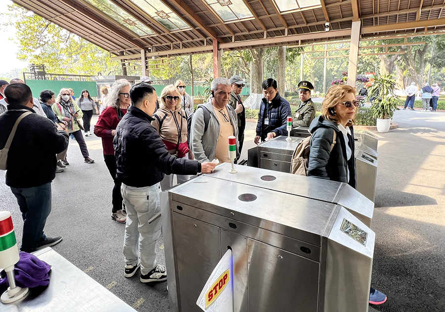 Tăng cường ứng dụng công nghệ hỗ trợ công tác quản lý và xúc tiến du lịch - Ảnh 3. Tăng cường ứng dụng công nghệ hỗ trợ công tác quản lý và xúc tiến du lịch - Ảnh 3.