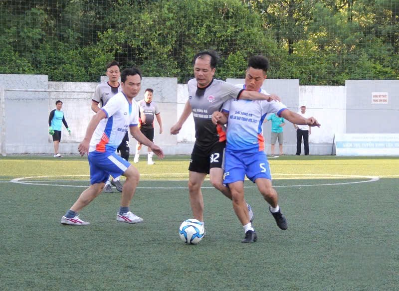 Thanh Hoá: Nhiều hoạt động ý nghĩa kỷ niệm 100 năm Ngày Báo chí Cách mạng Việt Nam - Ảnh 1. Thanh Hoá: Nhiều hoạt động ý nghĩa kỷ niệm 100 năm Ngày Báo chí Cách mạng Việt Nam - Ảnh 1.