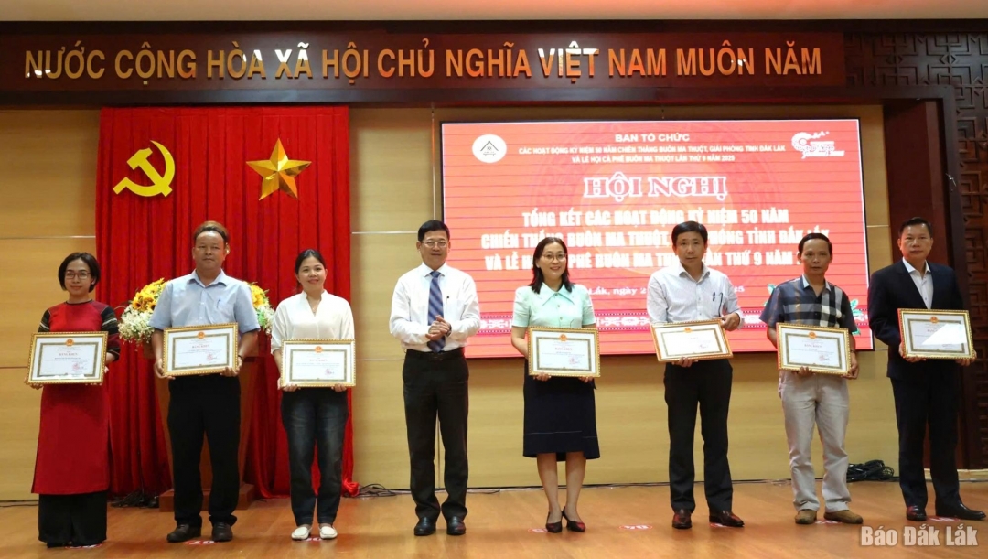 Đề xuất xây dựng mô hình mới cho Lễ hội Cà phê Buôn Ma Thuột lần thứ 10 - Ảnh 5. Đề xuất xây dựng mô hình mới cho Lễ hội Cà phê Buôn Ma Thuột lần thứ 10 - Ảnh 5.