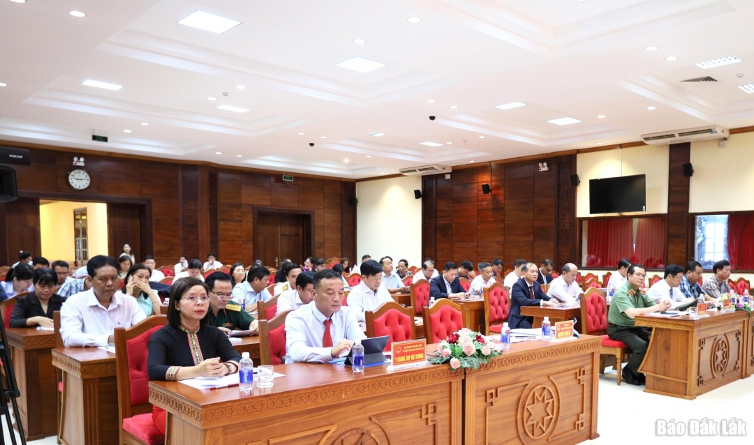 Đề xuất xây dựng mô hình mới cho Lễ hội Cà phê Buôn Ma Thuột lần thứ 10 - Ảnh 2. Đề xuất xây dựng mô hình mới cho Lễ hội Cà phê Buôn Ma Thuột lần thứ 10 - Ảnh 2.