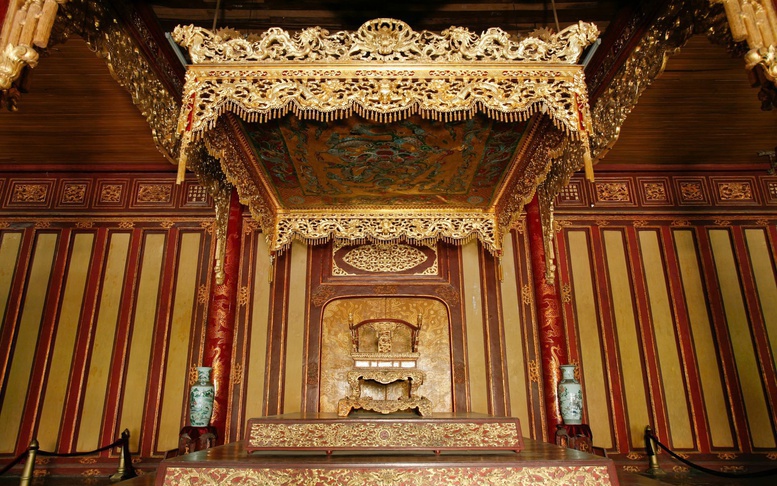 Phó Thủ tướng chỉ đạo xử lý vụ việc bảo vật quốc gia "Ngai vua triều Nguyễn" bị phá hoại