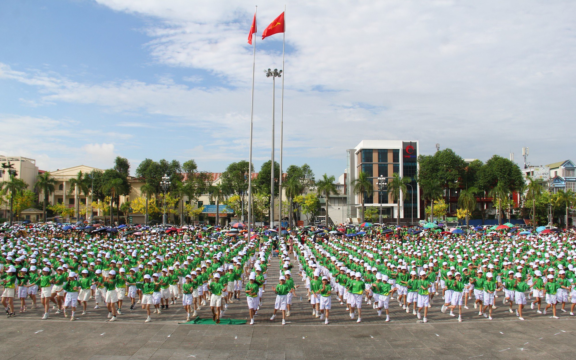Thanh Hóa: Tổ chức Lễ Khai mạc hè, Ngày Olympic và Phát động toàn dân tập luyện môn bơi, phòng, chống đuối nước trẻ em
