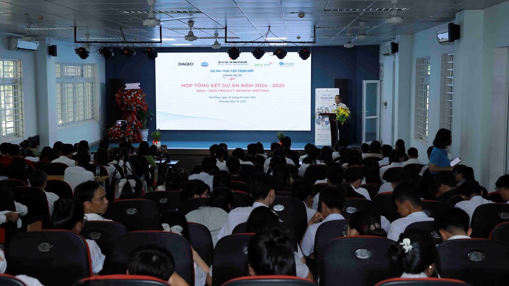 Trang bị kỹ năng thực tiễn cho hàng trăm sinh viên ngành du lịch qua dự án “Học tập trọn đời” - Ảnh 1. Trang bị kỹ năng thực tiễn cho hàng trăm sinh viên ngành du lịch qua dự án “Học tập trọn đời” - Ảnh 1.