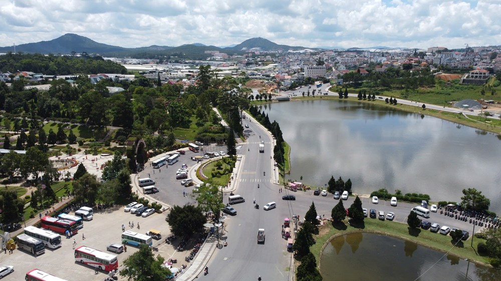 Ngày Văn hóa Lâm Đồng tại Hà Nội - Ảnh 1. Ngày Văn hóa Lâm Đồng tại Hà Nội - Ảnh 1.