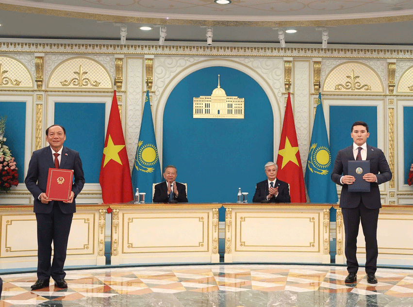Việt Nam-Kazakhstan đẩy mạnh hợp tác văn hóa, thể thao xứng tầm quan hệ đối tác chiến lược - Ảnh 2. Việt Nam-Kazakhstan đẩy mạnh hợp tác văn hóa, thể thao xứng tầm quan hệ đối tác chiến lược - Ảnh 2.