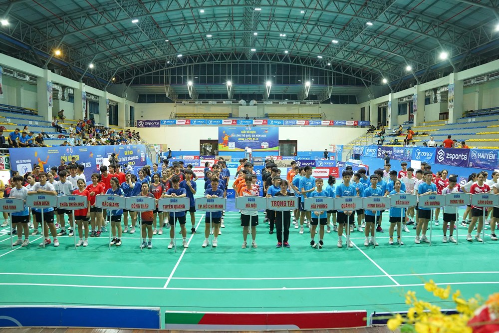Khai mạc Giải vô địch Cầu lông trẻ Quốc gia 2025 - Sân chơi của khát vọng và tài năng trẻ - Ảnh 1. Khai mạc Giải vô địch Cầu lông trẻ Quốc gia 2025 - Sân chơi của khát vọng và tài năng trẻ - Ảnh 1.