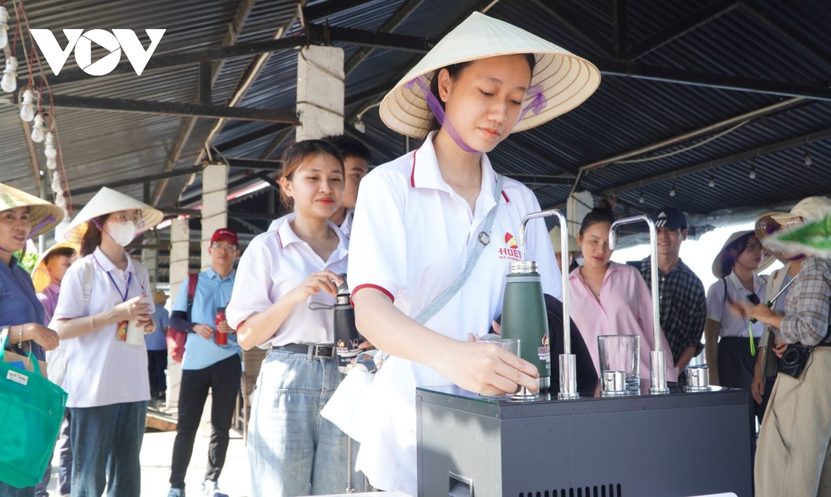Huế phát triển du lịch cộng đồng giảm nhựa, nâng tầm trải nghiệm - Ảnh 5. Huế phát triển du lịch cộng đồng giảm nhựa, nâng tầm trải nghiệm - Ảnh 5.