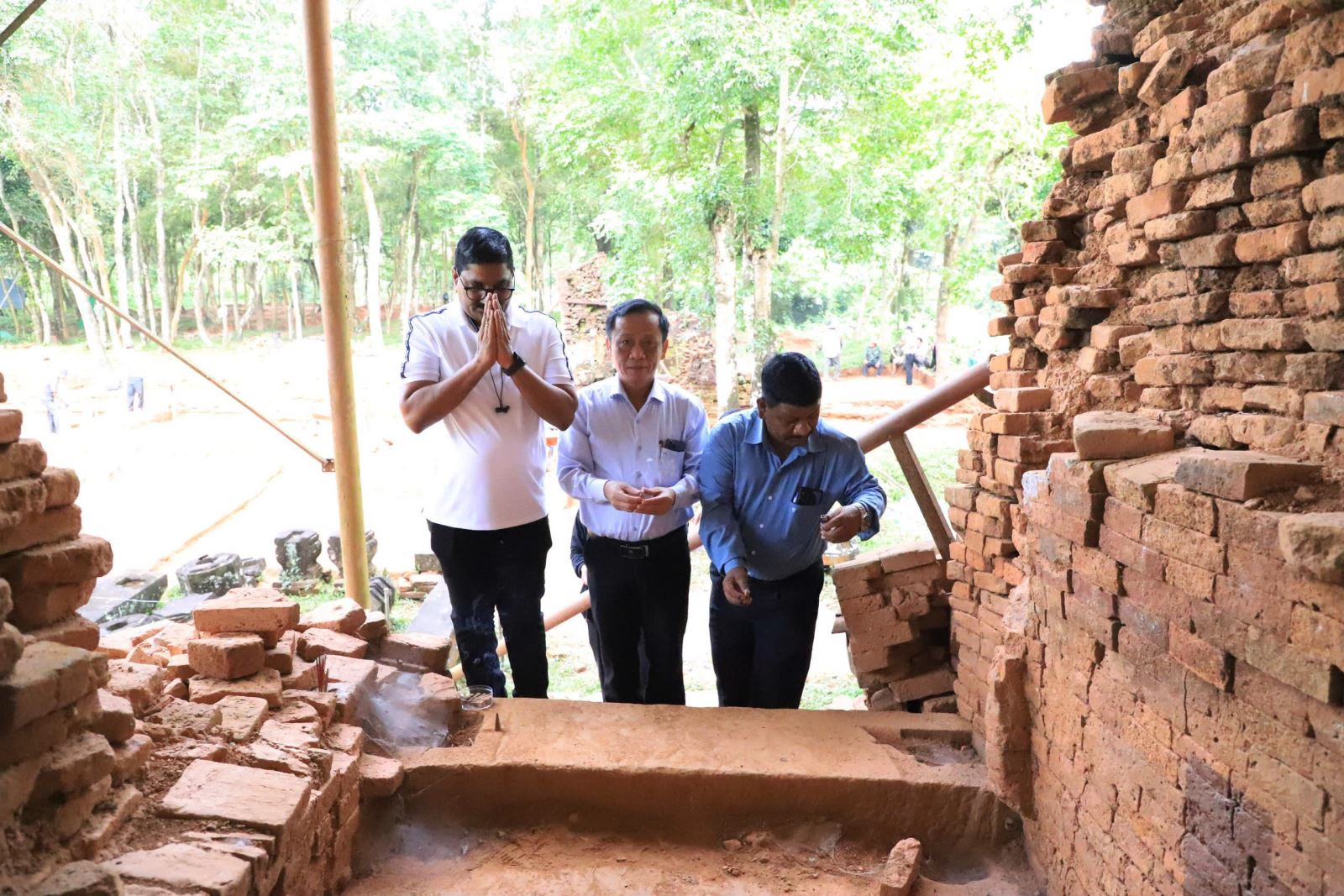 Những phát hiện mới trong quá trình khai quật tại Khu đền tháp Mỹ Sơn - Ảnh 9. Những phát hiện mới trong quá trình khai quật tại Khu đền tháp Mỹ Sơn - Ảnh 9.