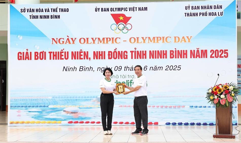 Ninh Bình đẩy mạnh phong trào tập luyện môn bơi, phòng chống đuối nước trong toàn dân - Ảnh 1. Ninh Bình đẩy mạnh phong trào tập luyện môn bơi, phòng chống đuối nước trong toàn dân - Ảnh 1.