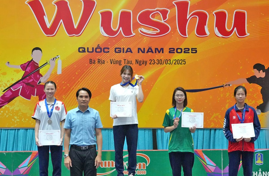 Triển khai Luật Thủ đô năm 2024 vào cuộc sống:Tiếp sức cho thể thao Hà Nội vươn xa - Ảnh 1. Triển khai Luật Thủ đô năm 2024 vào cuộc sống:Tiếp sức cho thể thao Hà Nội vươn xa - Ảnh 1.