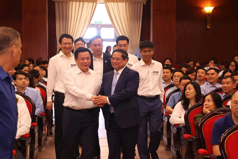 Hội nghị toàn quốc tập huấn về tổ chức và hoạt động của tổ chức Đảng, chính quyền, Mặt trận Tổ quốc, đoàn thể - Ảnh 1. Hội nghị toàn quốc tập huấn về tổ chức và hoạt động của tổ chức Đảng, chính quyền, Mặt trận Tổ quốc, đoàn thể - Ảnh 1.