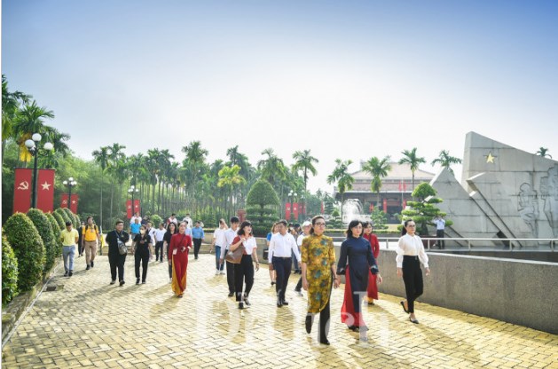 TP. Hồ Chí Minh đã có 60 tour tuyến mang màu sắc riêng biệt - Ảnh 4. TP. Hồ Chí Minh đã có 60 tour tuyến mang màu sắc riêng biệt - Ảnh 4.