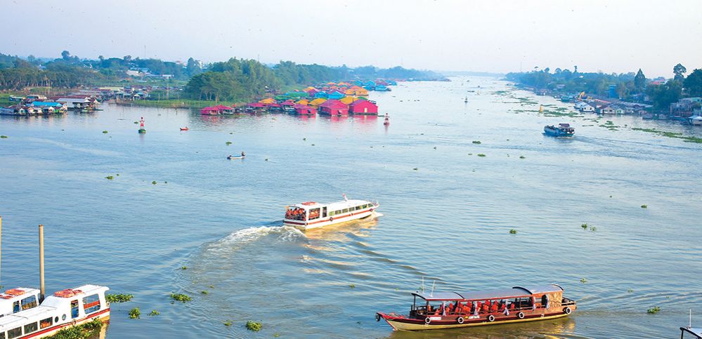 TP. Hồ Chí Minh - Long An hợp tác phát triển sản phẩm du lịch về nguồn “Sắc màu vùng biên” - Ảnh 1. TP. Hồ Chí Minh - Long An hợp tác phát triển sản phẩm du lịch về nguồn “Sắc màu vùng biên” - Ảnh 1.