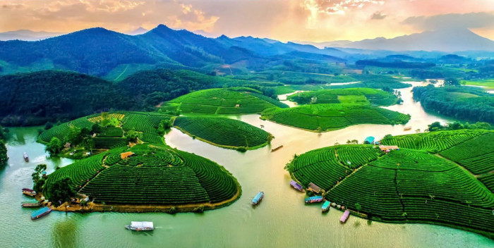 Nghệ An: Đòn bẩy cho du lịch xanh bứt phá - Ảnh 1. Nghệ An: Đòn bẩy cho du lịch xanh bứt phá - Ảnh 1.