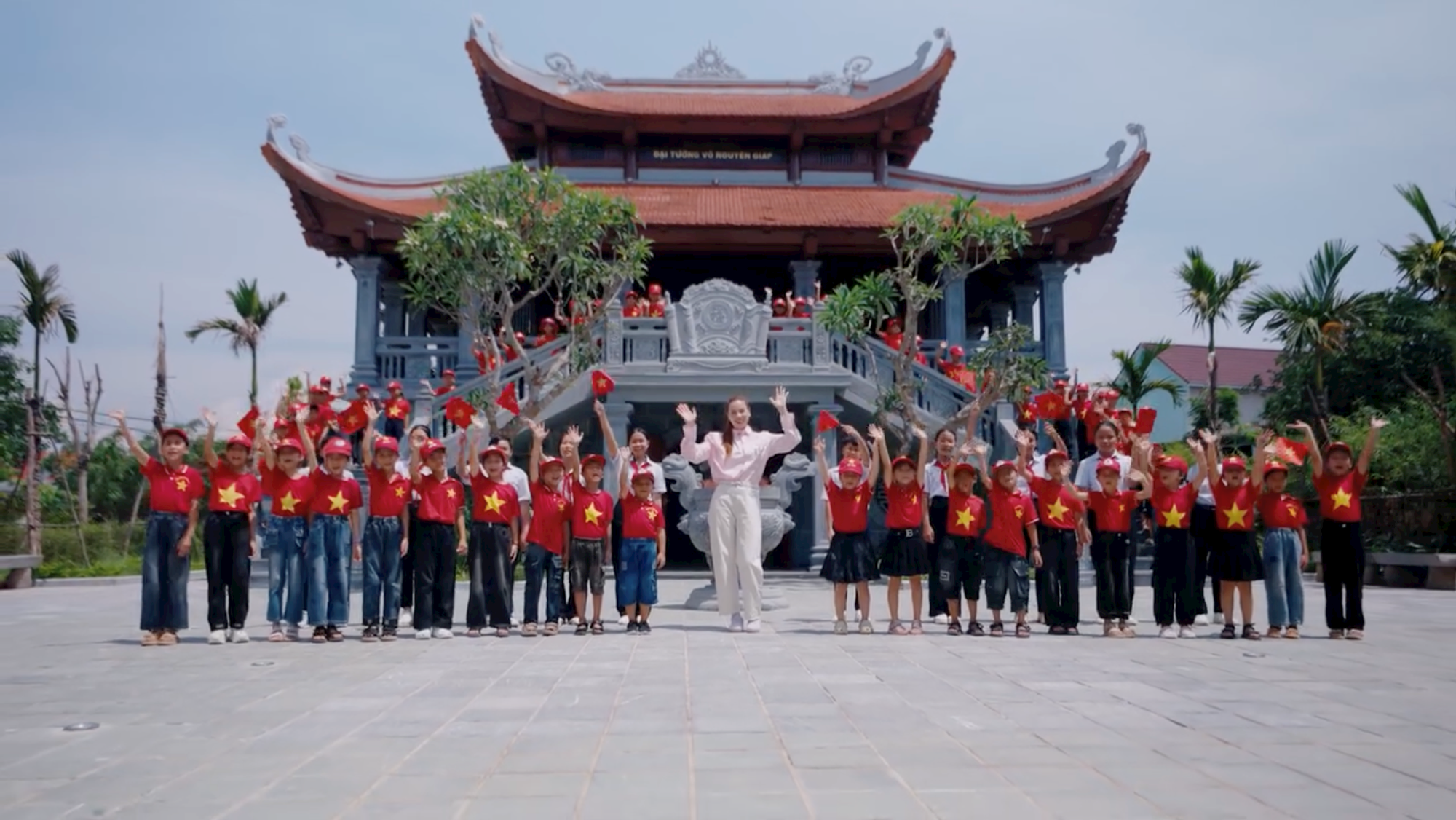Du lịch Quảng Bình chinh phục gen Z bằng cảm xúc và trải nghiệm - Ảnh 5. Du lịch Quảng Bình chinh phục gen Z bằng cảm xúc và trải nghiệm - Ảnh 5.