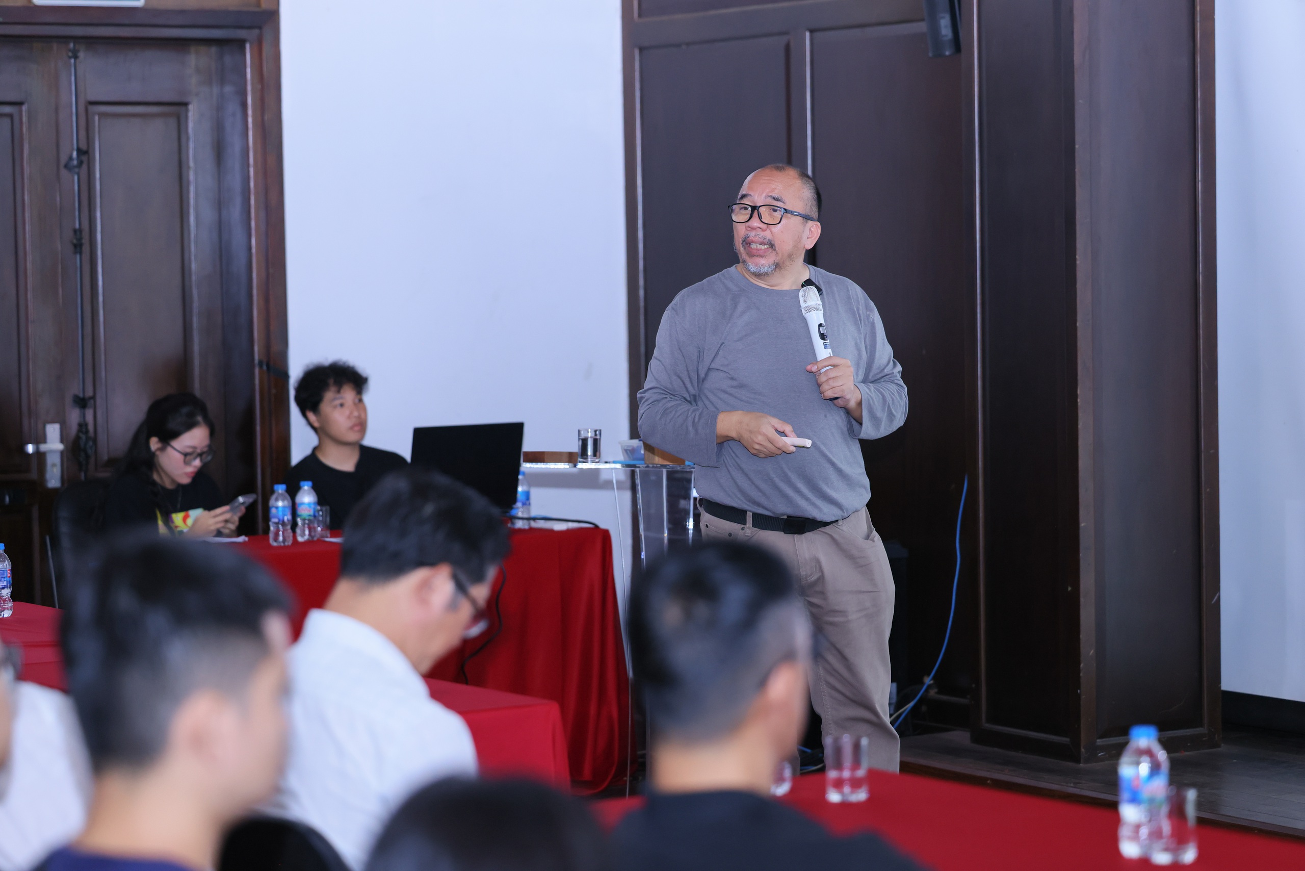 A fa és az építészeti örökség megőrzésének útja - 2. kép. Gỗ và hành trình bảo tồn di sản kiến trúc - Ảnh 2.