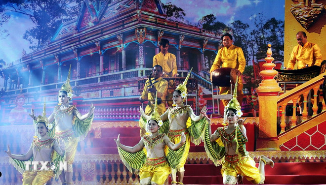 Du lịch Sóc Trăng khởi sắc nhờ phát huy giá trị văn hóa truyền thống - Ảnh 1. Du lịch Sóc Trăng khởi sắc nhờ phát huy giá trị văn hóa truyền thống - Ảnh 1.