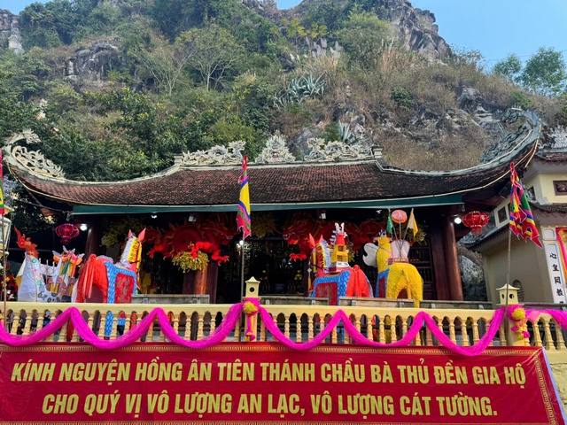 Thanh Hóa: Du lịch trên địa bàn tỉnh tiếp tục có bước phát triển tích cực - Ảnh 1. Thanh Hóa: Du lịch trên địa bàn tỉnh tiếp tục có bước phát triển tích cực - Ảnh 1.