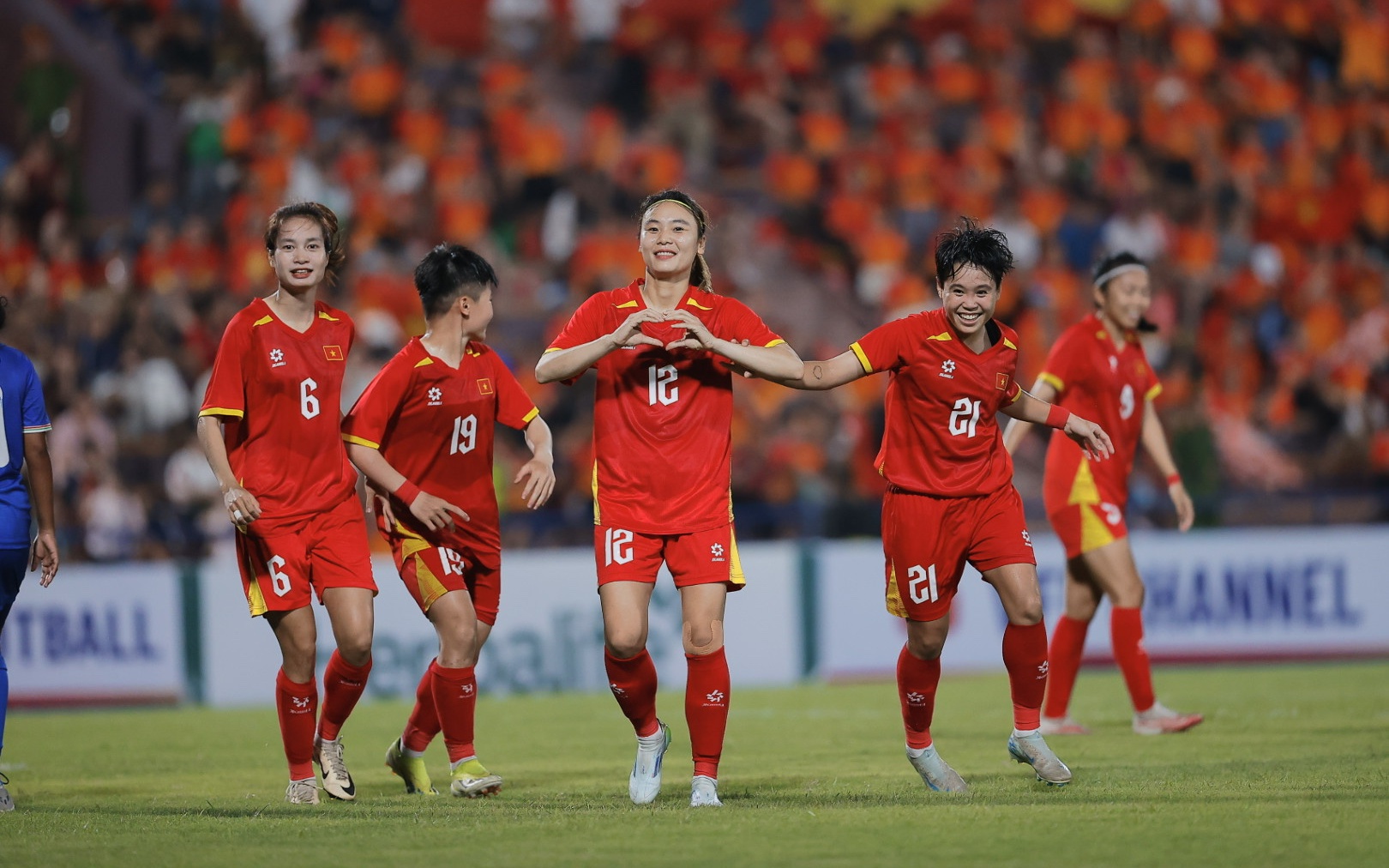 Vòng loại Asian Cup nữ 2026, bảng E: Đội tuyển nữ Việt Nam thắng đậm Maldives 7-0