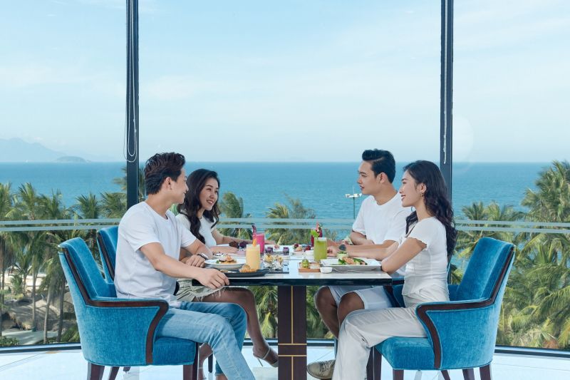 Khánh Hòa: Tăng cường biện pháp đảm bảo phục vụ khách du lịch trong mùa cao điểm du lịch hè - Ảnh 1. Khánh Hòa: Tăng cường biện pháp đảm bảo phục vụ khách du lịch trong mùa cao điểm du lịch hè - Ảnh 1.
