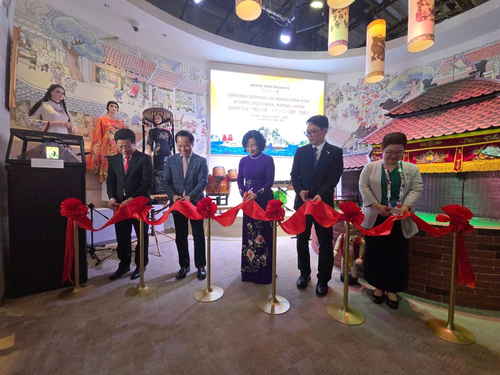 Khai mạc Tuần lễ Quảng Ninh tại EXPO 2025 Osaka - Ảnh 2. Khai mạc Tuần lễ Quảng Ninh tại EXPO 2025 Osaka - Ảnh 2.