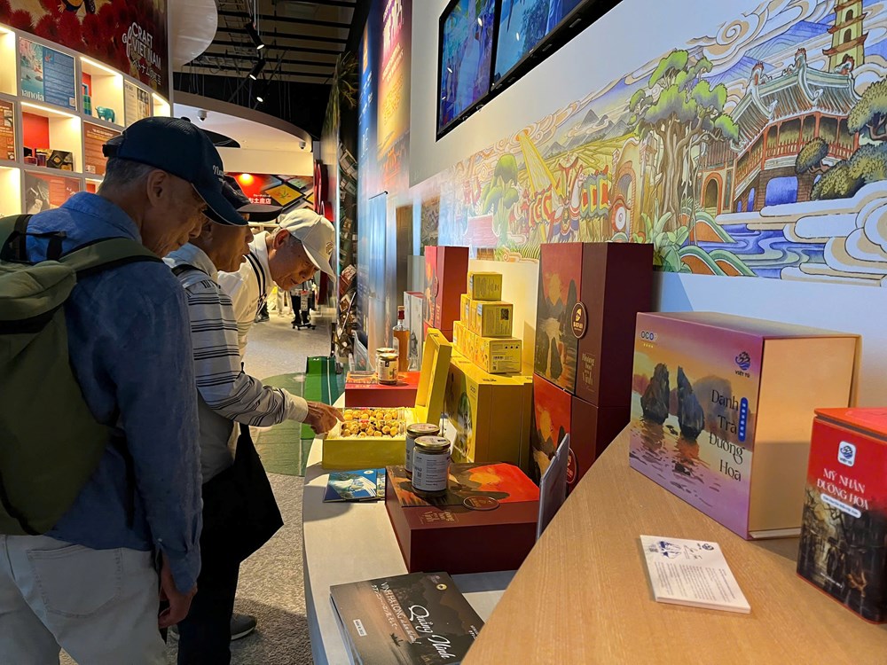 Khai mạc Tuần lễ Quảng Ninh tại EXPO 2025 Osaka - Ảnh 5. Khai mạc Tuần lễ Quảng Ninh tại EXPO 2025 Osaka - Ảnh 5.