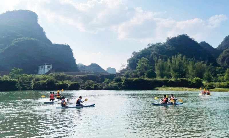 Hành trình “chữa lành” giữa đại ngàn xanh Cao Bằng - Ảnh 1.
