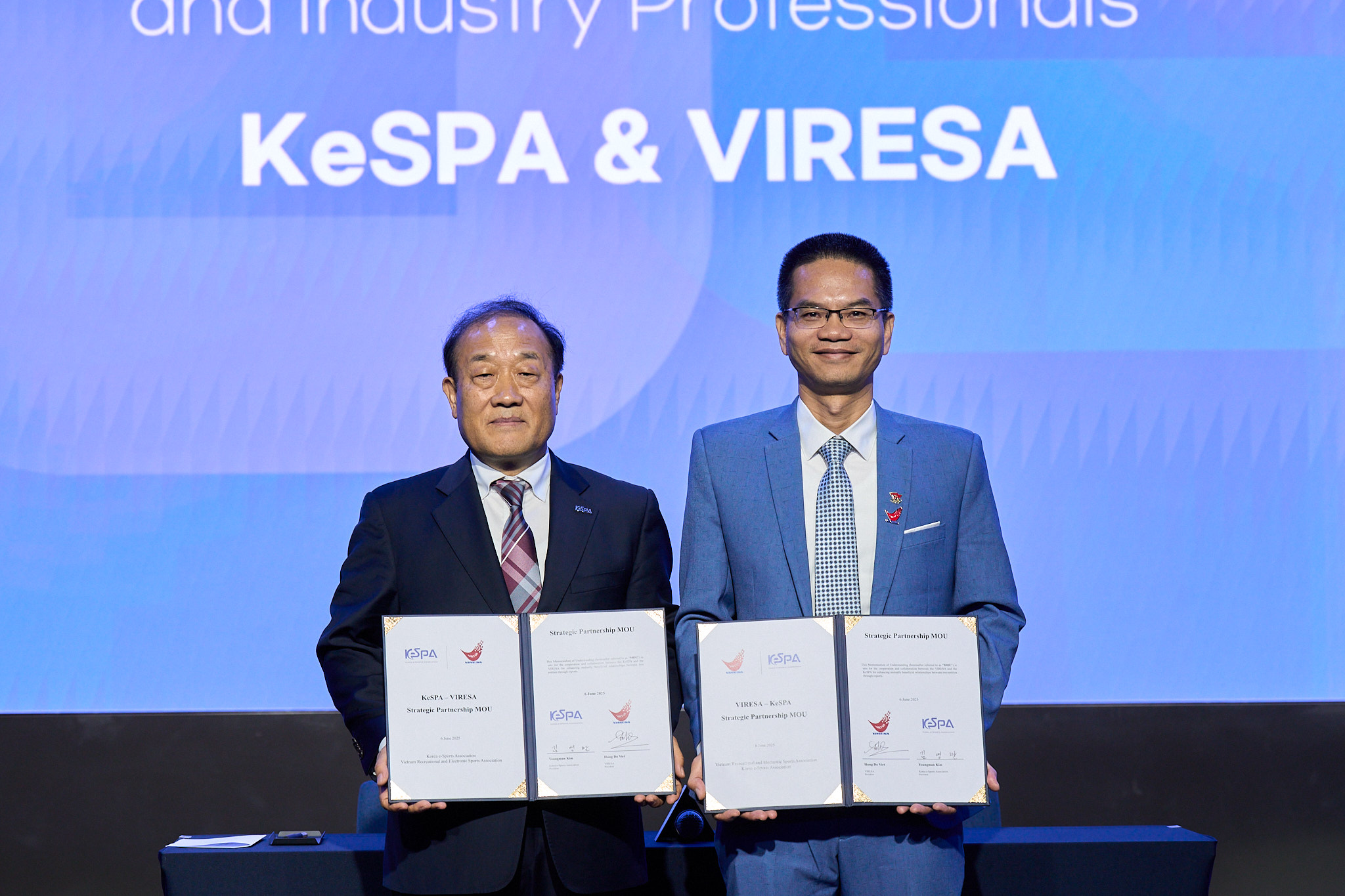 韓国におけるベトナム人eスポーツ選手のトレーニングおよび競技機会の拡大 - 写真1。 Mở rộng cơ hội tập luyện, thi đấu cho các VĐV Esports Việt Nam tại Hàn Quốc - Ảnh 1.