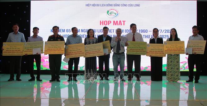 Hiệp hội du lịch đồng bằng sông Cửu Long: Đẩy nhanh chuyển đổi số trong quản lý du lịch - Ảnh 2. Hiệp hội du lịch đồng bằng sông Cửu Long: Đẩy nhanh chuyển đổi số trong quản lý du lịch - Ảnh 2.