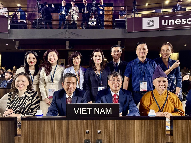 Quần thể di tích và danh lam thắng cảnh Yên Tử - Vĩnh Nghiêm - Côn Sơn, Kiếp Bạc được UNESCO ghi vào danh mục di sản thế giới - Ảnh 3. Quần thể di tích và danh lam thắng cảnh Yên Tử - Vĩnh Nghiêm - Côn Sơn, Kiếp Bạc được UNESCO ghi vào danh mục di sản thế giới - Ảnh 3.