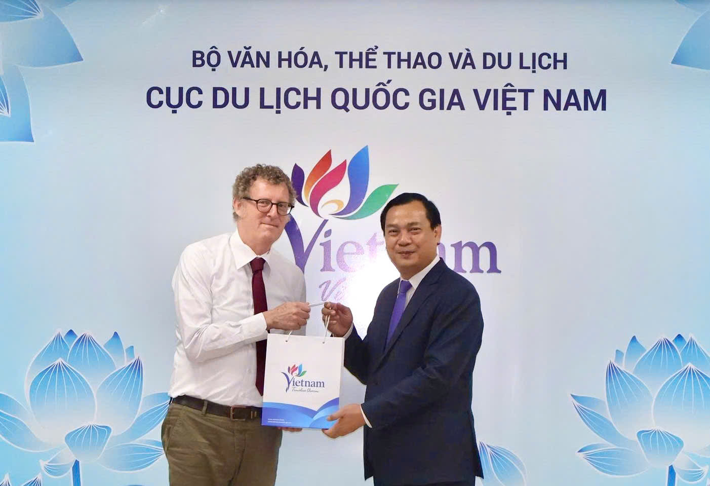 Thúc đẩy quảng bá du lịch, giao lưu văn hóa qua võ thuật - Ảnh 7. Thúc đẩy quảng bá du lịch, giao lưu văn hóa qua võ thuật - Ảnh 7.