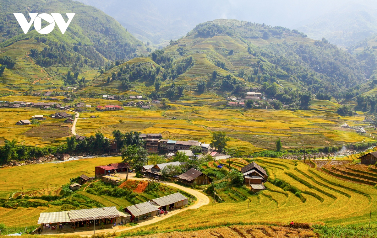 Chuyển đổi số - đòn bẩy hiệu quả cho du lịch vùng cao Lào Cai - Ảnh 5. Chuyển đổi số - đòn bẩy hiệu quả cho du lịch vùng cao Lào Cai - Ảnh 5.