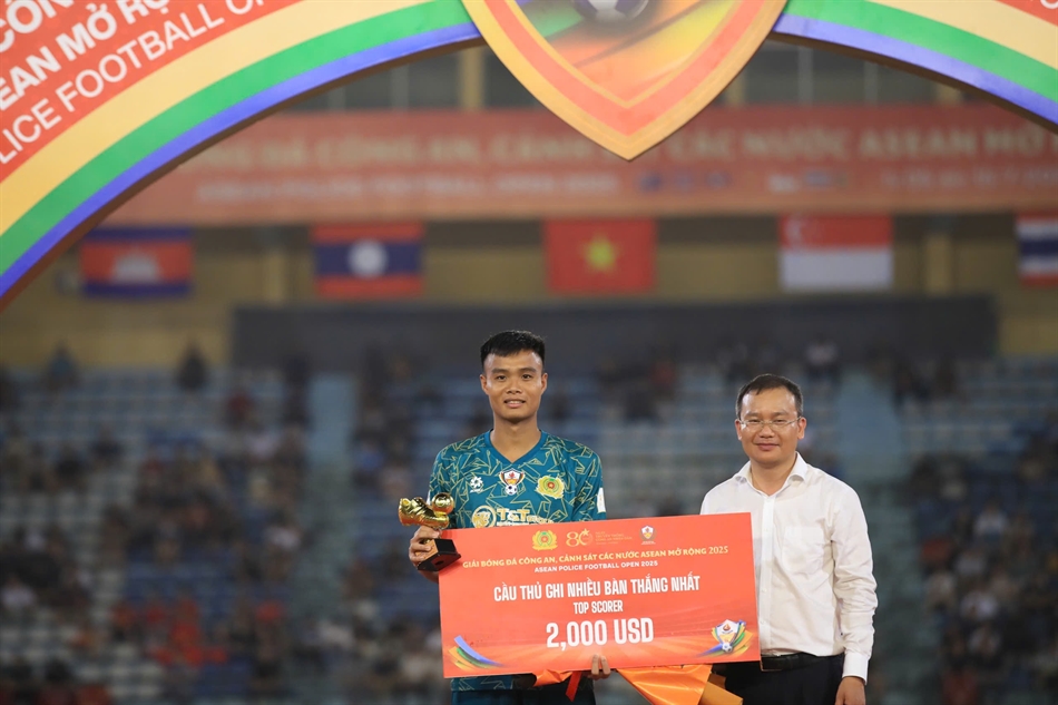 CAND Việt Nam II vô địch giải Bóng đá Công an, Cảnh sát ASEAN mở rộng 2025 - Ảnh 3. CAND Việt Nam II vô địch giải Bóng đá Công an, Cảnh sát ASEAN mở rộng 2025 - Ảnh 3.