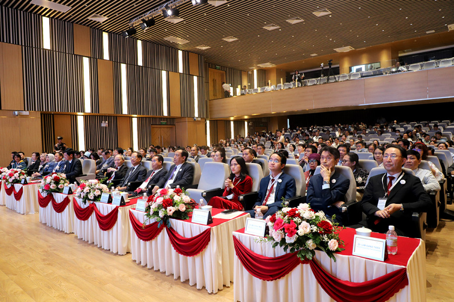Thắt chặt hợp tác du lịch ASEAN - Hàn Quốc hướng tới phát triển sáng tạo, bền vững - Ảnh 1.