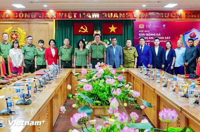 Khởi động Giải Bóng đá Công an, Cảnh sát các nước ASEAN mở rộng năm 2025 - Ảnh 1.