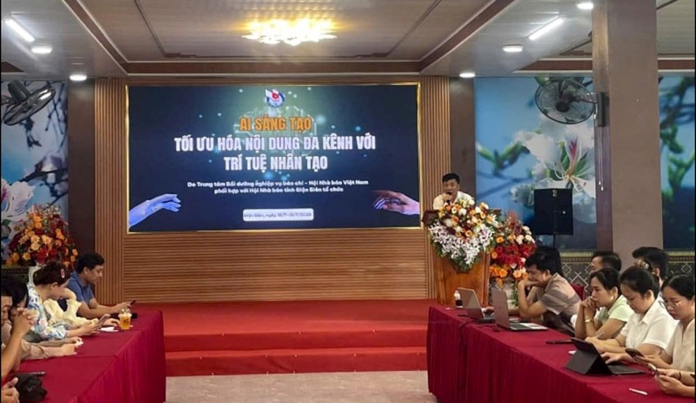 Điện Biên: Nâng cao hiệu quả ứng dụng AI trong sáng tạo tác phẩm báo chí - Ảnh 1. Điện Biên: Nâng cao hiệu quả ứng dụng AI trong sáng tạo tác phẩm báo chí - Ảnh 1.