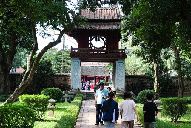Hà Nội: Tăng cường hiệu quả công tác phòng, chống thiên tai, tránh xảy ra sự cố tại các di tích lịch sử - văn hóa - Ảnh 1. Hà Nội: Tăng cường hiệu quả công tác phòng, chống thiên tai, tránh xảy ra sự cố tại các di tích lịch sử - văn hóa - Ảnh 1.