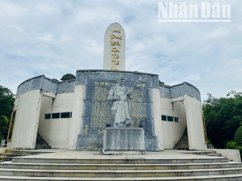 Cà Mau: Tiếp tục tu bổ các khu lưu niệm, di tích về nghệ thuật đờn ca tài tử - Ảnh 3. Cà Mau: Tiếp tục tu bổ các khu lưu niệm, di tích về nghệ thuật đờn ca tài tử - Ảnh 3.